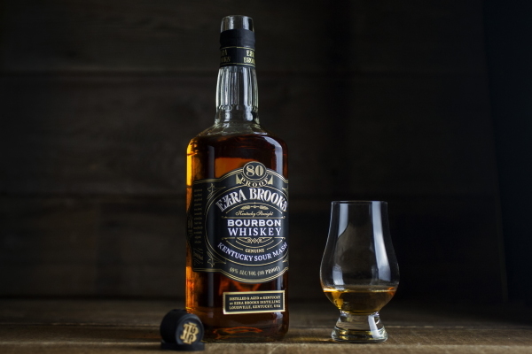 Ezra Brooks Kentucky Straight Bourbon Whiskey 2
