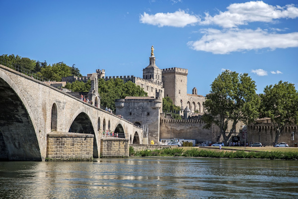 Avignon - Capital of the Côtes du Rhône